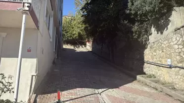 Sarıyer'de Freni Tutmayan Araç Kazası