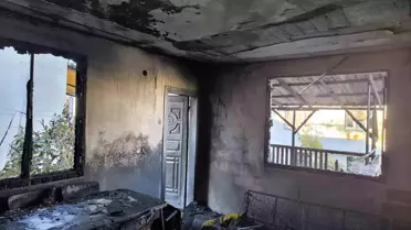 Adana'da Yangın: Müstakil Ev Kullanılamaz Hale Geldi