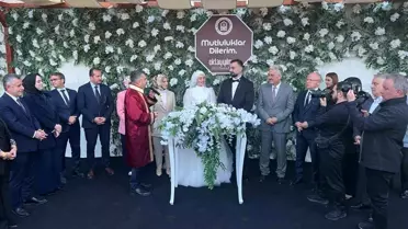 Bakan Göktaş, Evlilik Kredisi Kullanan Çifte Nikah Şahidi Oldu
