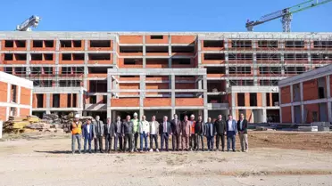 Edremit Devlet Hastanesi'nin İnşaatı Devam Ediyor