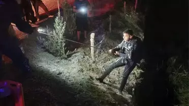 Asi Nehri'ne Devrilen Motosikletten Yaralı Kurtarma