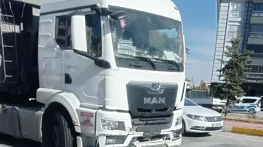 Kulu'da Zincirleme Trafik Kazası: 2 Yaralı