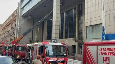 Şişli'de İş Merkezinde Yangın