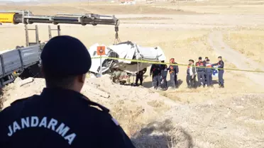 Aksaray'da TIR Kazası: Şoför Hayatını Kaybetti