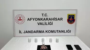 Uyuşturucu Haplarla Yakalanan 2 Kişi Tutuklandı