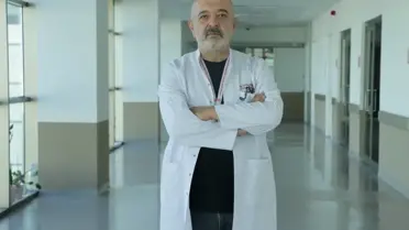 Kardeşi fark etti, hastaneye koştular! 15 aylık bebeğin yemek borusundan çıkanlar şoke etti