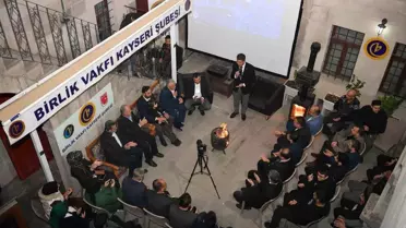 Başkan Büyükkılıç, 'Birlik Söyleşileri' Programında Gençlerle Buluştu