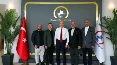 Düzce'de Müteahhitler ile Sorunlar Çözülüyor