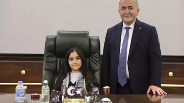 Küçük Vali Adayı Eylül Mina',