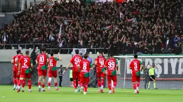Karşıyaka, Uşakspor'u Ağırlıyor