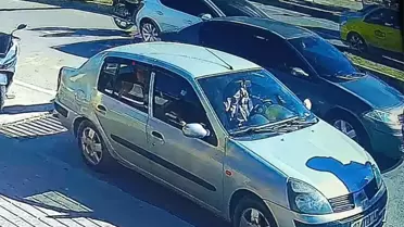 Antalya'da Motosiklet Kazası: Yaralı Var