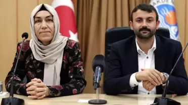 Belediye Başkanı ve Yardımcılarına Tahliye