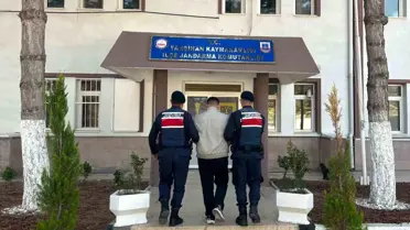 Hırsızlıkla Aranan Şahıs Kırıkkale'de Yakalandı