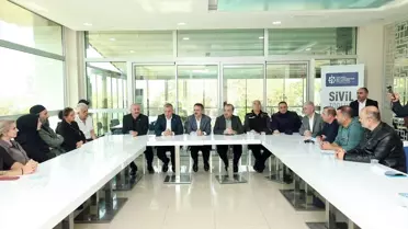 Gebze'de Çöken Bina Enkazı Kaldırılıyor