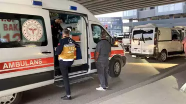İzmit'te Trafik Kazası: 4 Yaralı