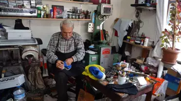 75 Yıllık Ayakkabı Tamircisi Ramazan Eroğlu'nun Sanat Dolu Hayatı