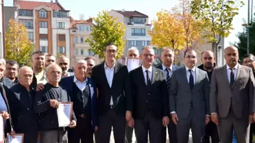 Tavşanlı'da Sanayi Esnafına Tapu Dağıtım Töreni Düzenlendi