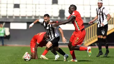 Amed SF, Manisa FK'yı 3-0 Mağlup Etti