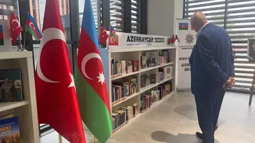 Antalya Kütüphanesi'nde Azerbaycan Seçkisi