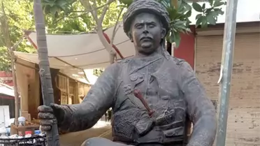 Danişmentli İsmail Efe'nin Heykeline Yapılan Ziyan Onarıldı