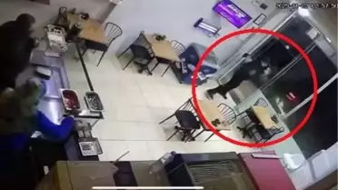 Bursa'da Drift Faciası: Motosiklete Çarptı