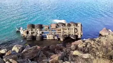 Beton Mikseri Hazar Gölü'ne Uçtu