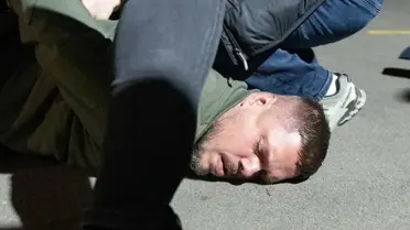 Ters kelepçe taktılar! Fenerbahçe ve Beşiktaş'ın eski yıldızı tutuklandı 