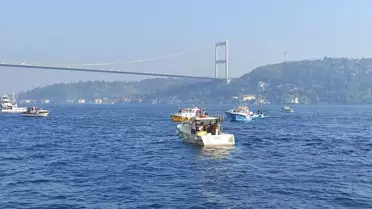 İstanbul Boğazı'nda Sis Etkili: 15 Temmuz Şehitler Köprüsü Sis Altında Kaldı