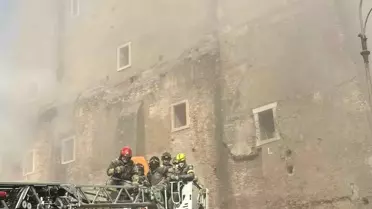 800 yıldır ayaktaydı! Restorasyonu yapılan tarihi kule çöktü