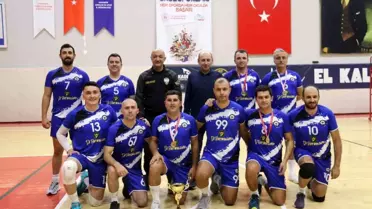 Karabük Emniyet Voleybolda Şampiyon