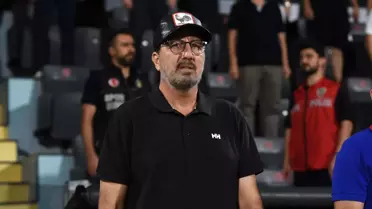 Manisa FK'da Kriz: Teknik Direktör Taşkın İstifa Sinyalini Verdi