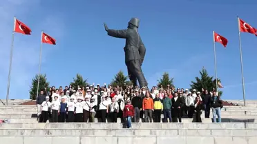 102 Kadın, Cumhuriyet'in 102. Yılında Anıtkabir'i Ziyaret Etti