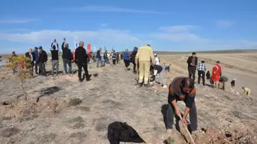 Orman gönüllüsü Bayram Eren Arslan adına hatıra ormanı oluşturuldu