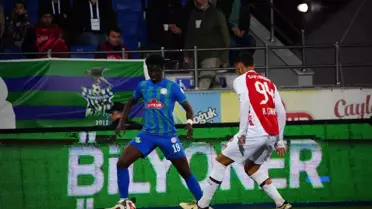 Çaykur Rizespor - Fatih Karagümrük: İlk Yarı Golsüz Geçti