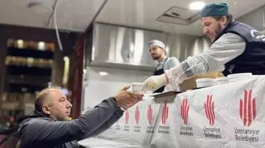 Ümraniye'de Sıcak Çorba İkramına Başlandı