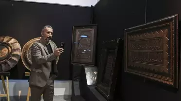 Başkentte 'Bakır Rölyef ve Hat Sanatı' sergisi açıldı