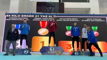 Düzce Üniversitesi'nden Şampiyonluk