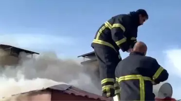 Elazığ'da Çatı Yangını Kontrol Altına Alındı