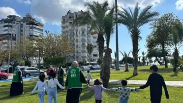 Uçurtma Şenliği Yetimlerle Buluştu