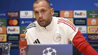 John Heitinga, Osimhen'i dünyaca ünlü iki eski golcüyle kıyasladı