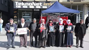 Muş'ta Ailelerin Evlat Nöbeti Devam Ediyor