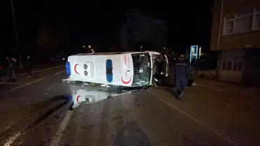 Samsun'da Ambulans Kazası: 5 Yaralı