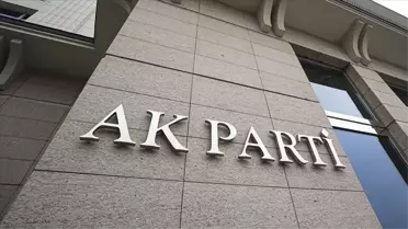 Özel'in açıklamalarına AK Parti cephesinden ardı ardına tepkiler