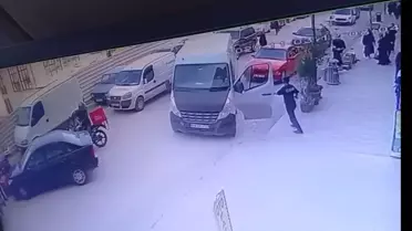 Minibüs Otopark Görevlisi Tarafından Durduruldu