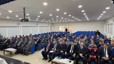 Vali Doğan, Taraklı'da Muhtarlarla Buluştu
