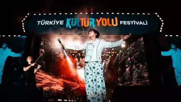 Aydilge Antalya'da Konser Verdi