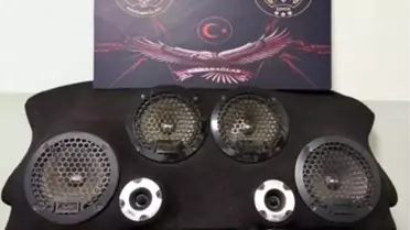 Karabağlar'da Hırsızlık: Şahıslar Güvenlik Kamerasıyla Yakalandı