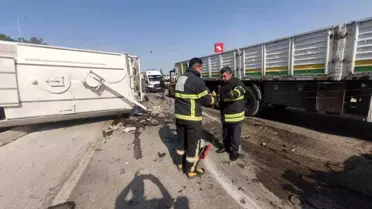 Hatay'da Tır ve Kamyon Çarpıştı: İki Sürücü Yaralandı