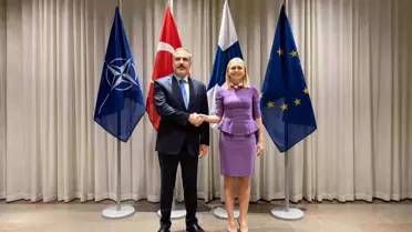 Fidan ve Valtonen Helsinki'de Görüştü