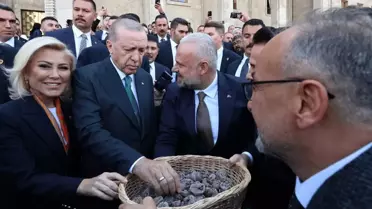 Başkan Pehlivan'dan Cumhurbaşkanı Erdoğan'a incir ikramı